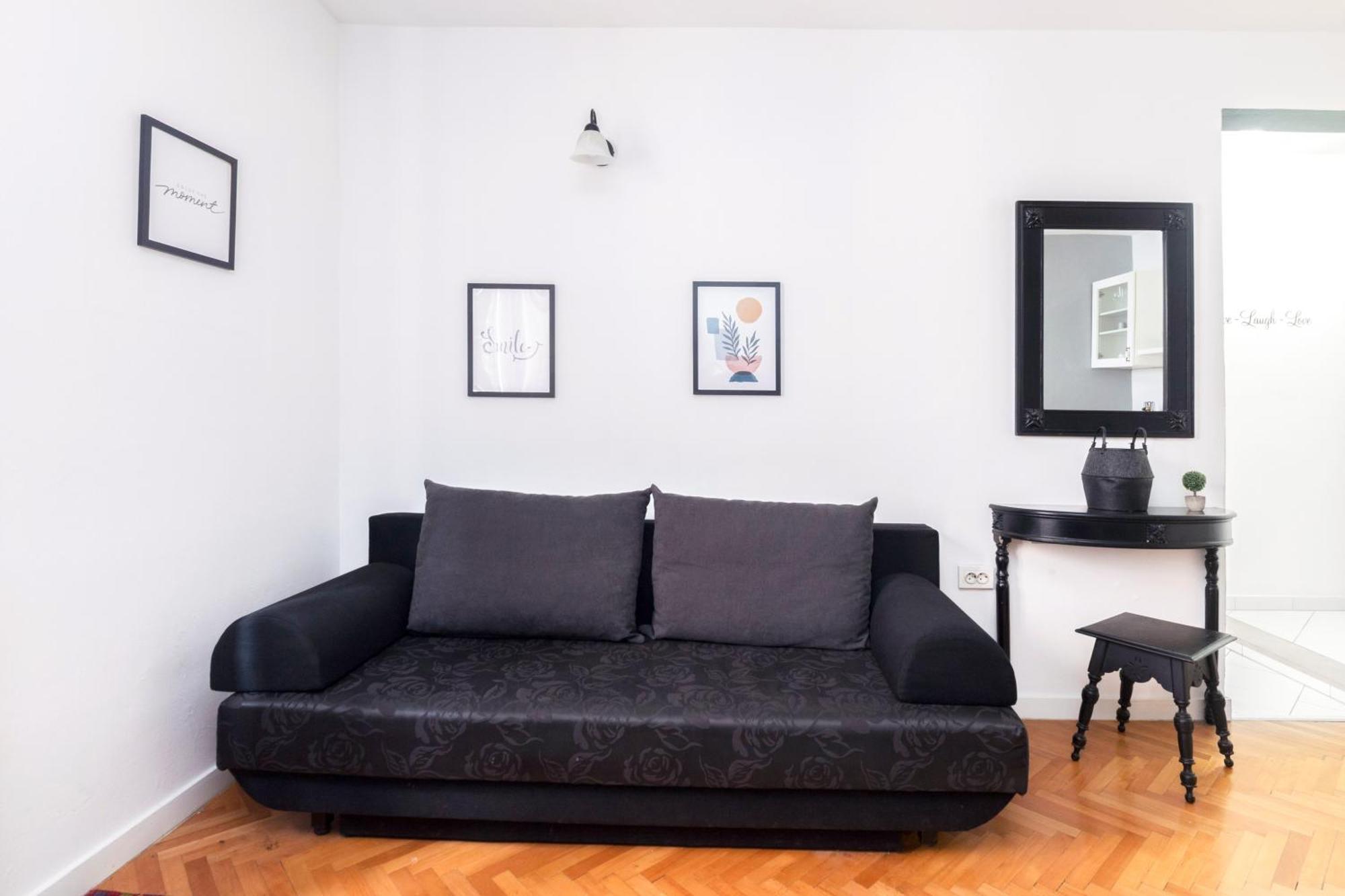 M&A Apartments ザダル エクステリア 写真