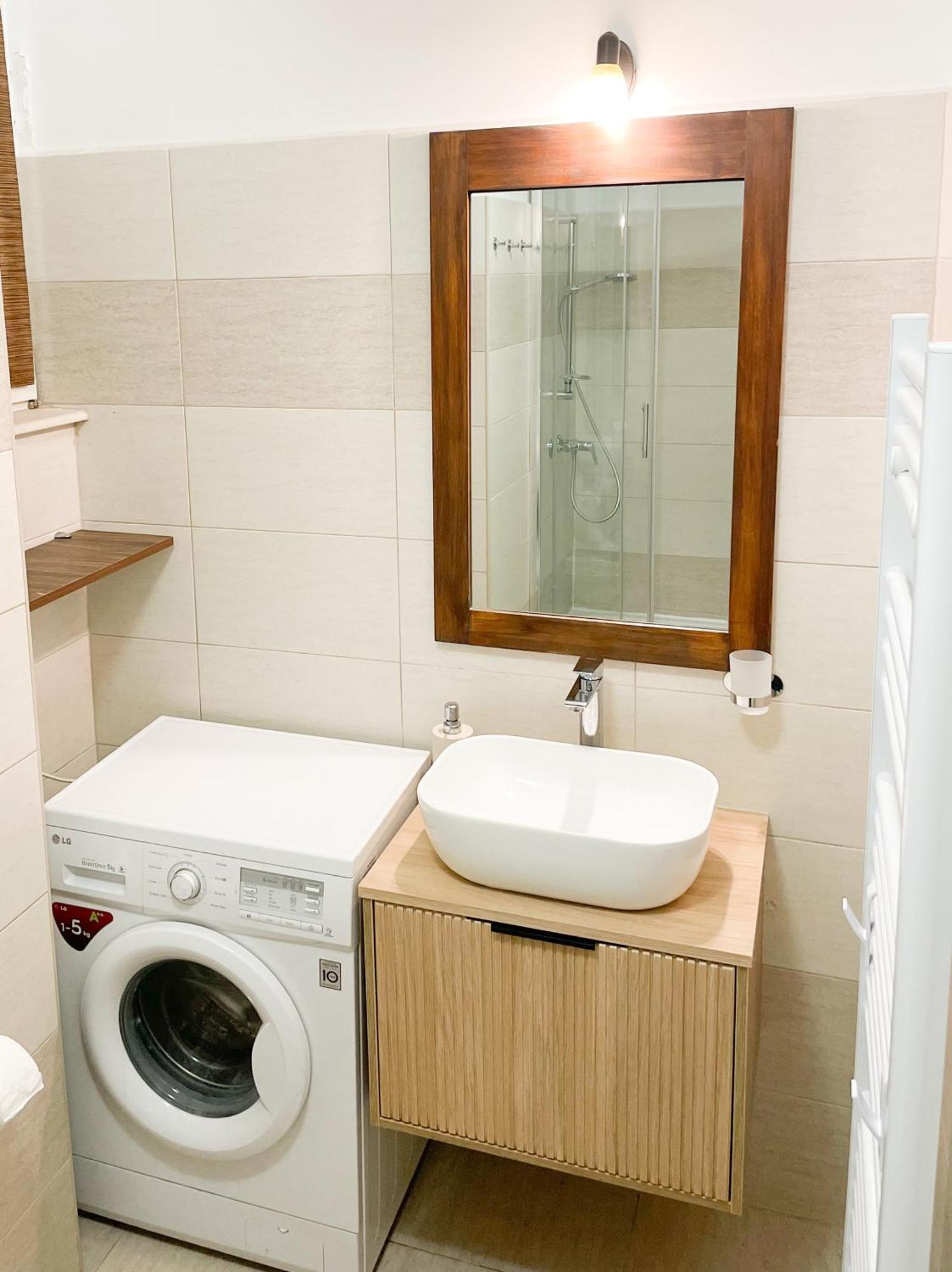 M&A Apartments ザダル エクステリア 写真